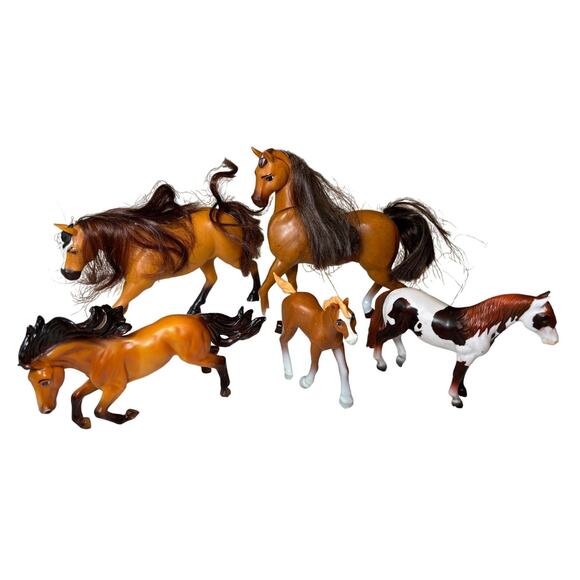 Lot of 5 DreamWorks Spirit Horses Action Figures, 2  Breyer‎ Collectibles - Picture 1 of 13
